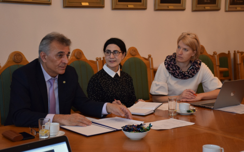 Sadarbības līgums ar Samarkandas Veterināro institūtu