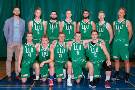 LLU basketbola komanda "LLU/Simple Garage" debitē Latvijas reģionālajā basketbola līgā