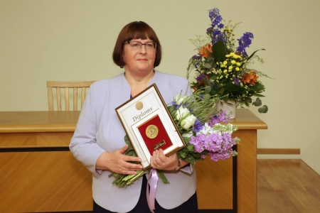 VBF docentei piešķirta SIA "ITERA Latvija" balva