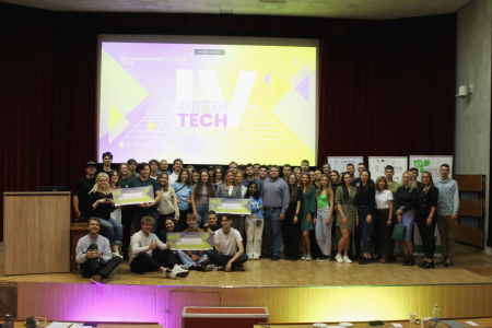 Noslēdzošajā Green Tech hakatonā uzvaru svin LBTU studenti