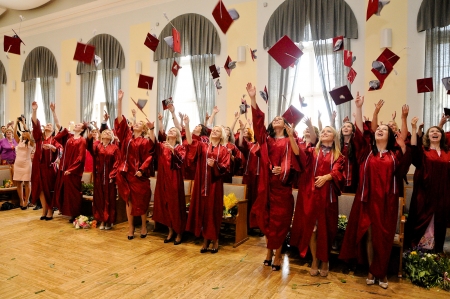 Šeit top veiksmīgas karjeras – diplomus saņems 720 LLU absolventu