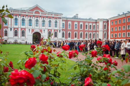 Imatrikulēti 1227 jaunie Latvijas Biozinātņu un tehnoloģiju universitātes studenti